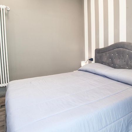 Casa Rosa Lucia Centrale Con Parcheggio Sanremo Eksteriør billede